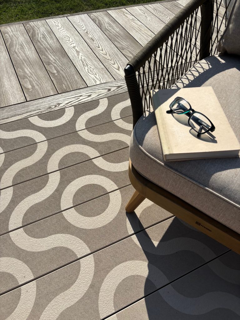 relaxing decking in Beaconsfield